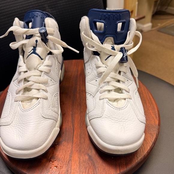 Air Jordan 6 retro " midnight navy" 2022 White/Blue Baskettball Shoe - Picture 1 of 13